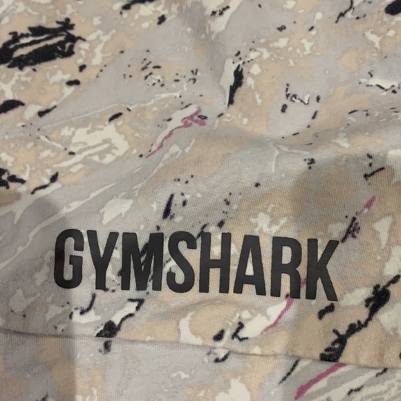 Gymshark sweatshirt - Picture 2 of 4